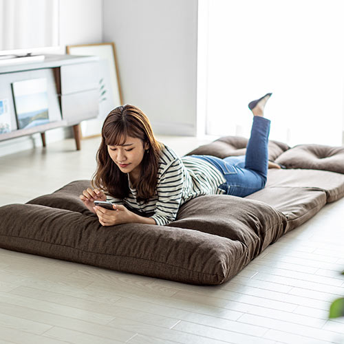 アウトレット】折りたたみ座椅子ベッド(2人掛け・背もたれ5段階