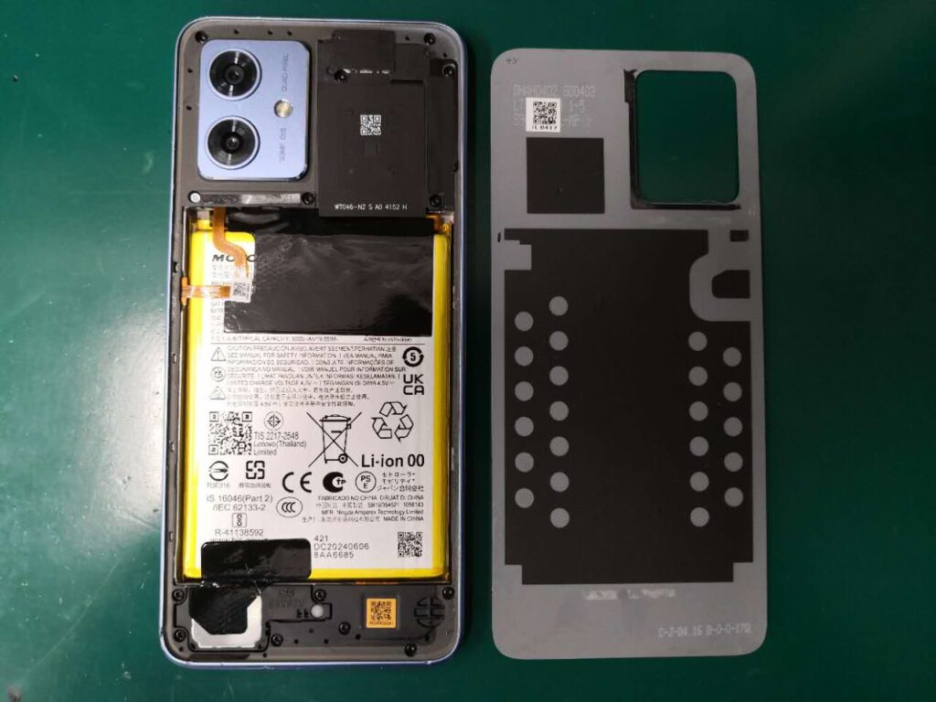 モトローラ moto g64 5G/g64y 5G】即日画面液晶破損修理 ひび割れ