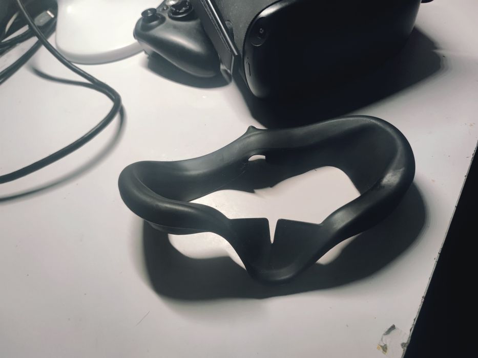 oculus quest 64 - Купити електроніку - Ціни на OLX.ua