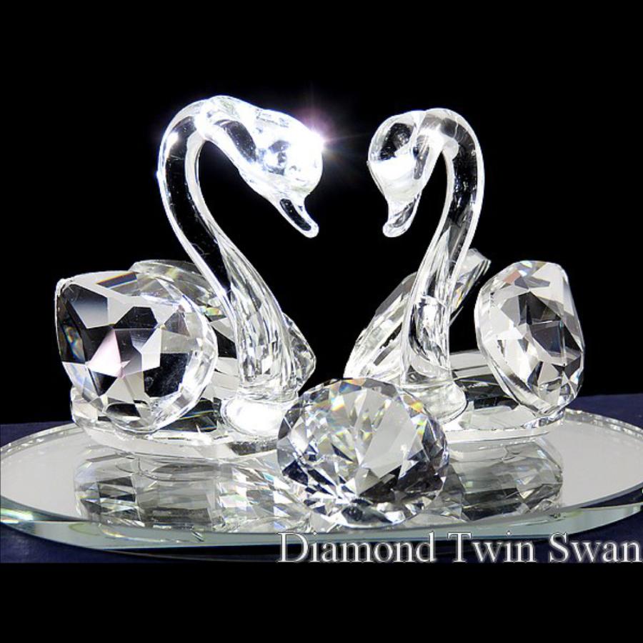 ガラス製 置物 白鳥 ペアスワン ダイヤカットガラス とても美しい