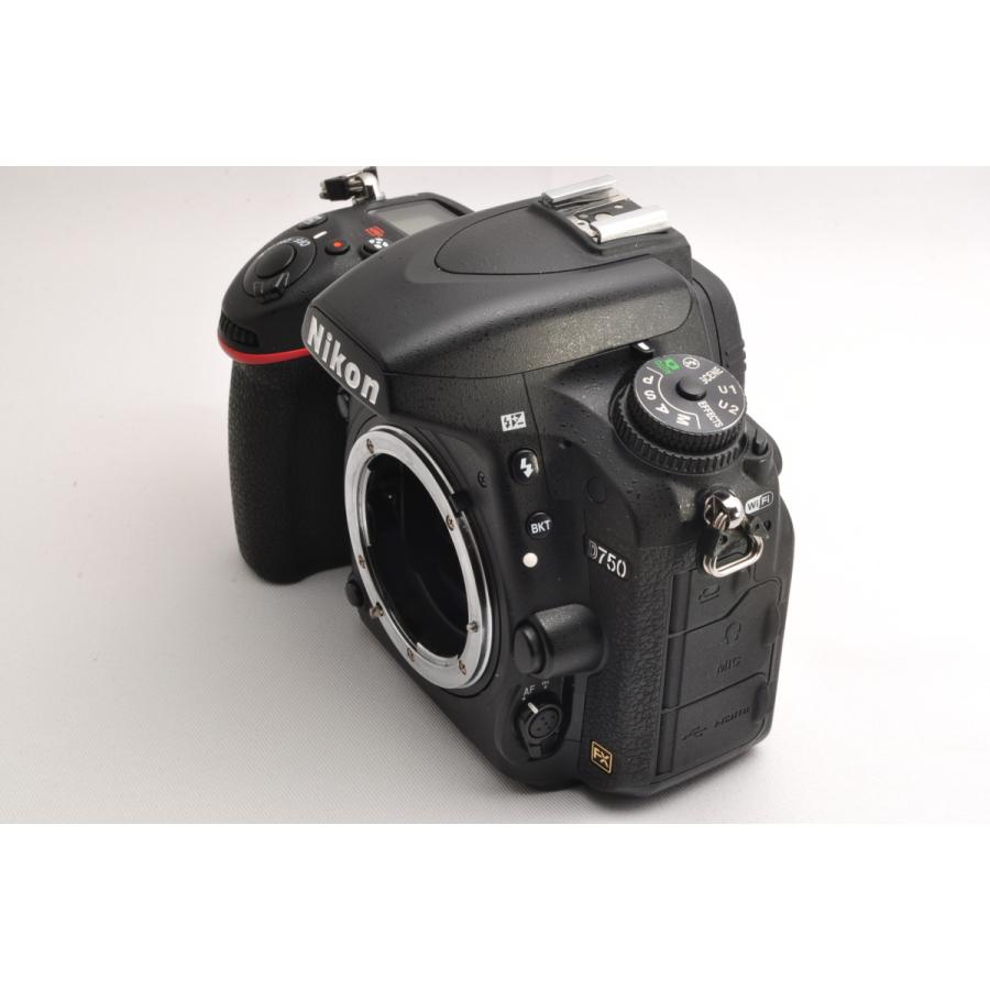 ニコン（Nikon） D750 単焦点＆標準＆超望遠トリプルレンズセット 美品