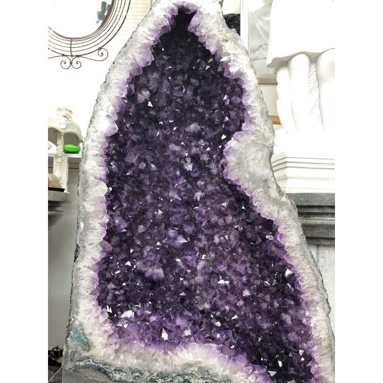 天然石 紫水晶 特大 アメジスト ドーム 原石 H81cm 送料無料 台座付き