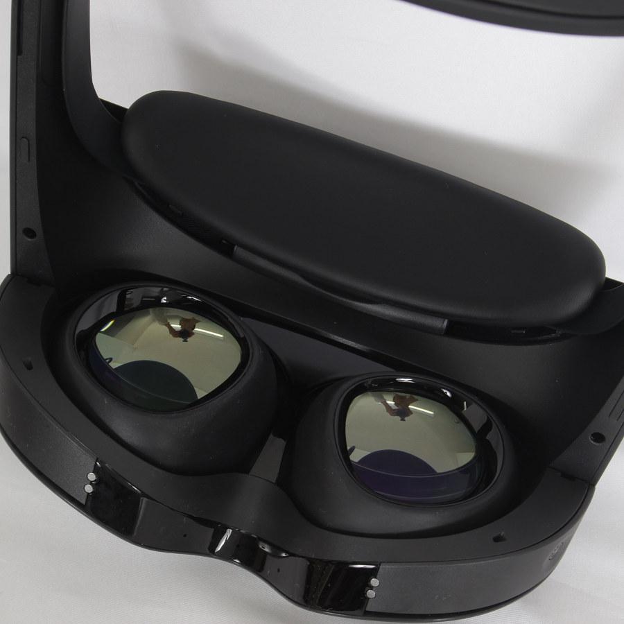 ボーナスストア+5％【美品】Meta Quest Pro 256GB+純正フル遮光