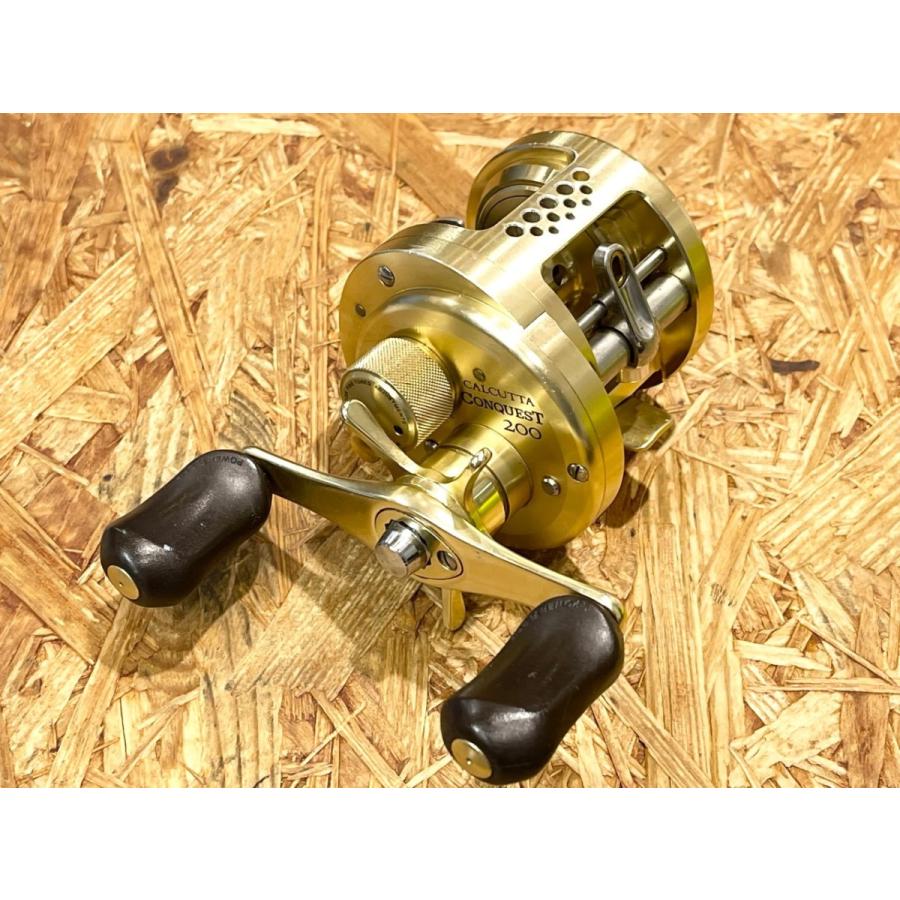 シマノ 00カルカッタコンクエスト200 右ハンドル : タックルガレージ