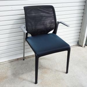 LAMMHULTS 展示品 ラムホルツ キャンパスチェア 白黒 2脚セット