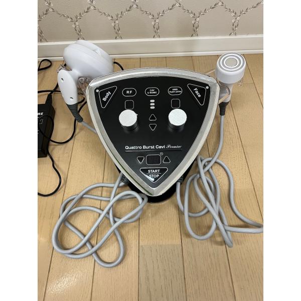クワトロバーストキャビプレミア キャビテーション EMS RF 美容機器