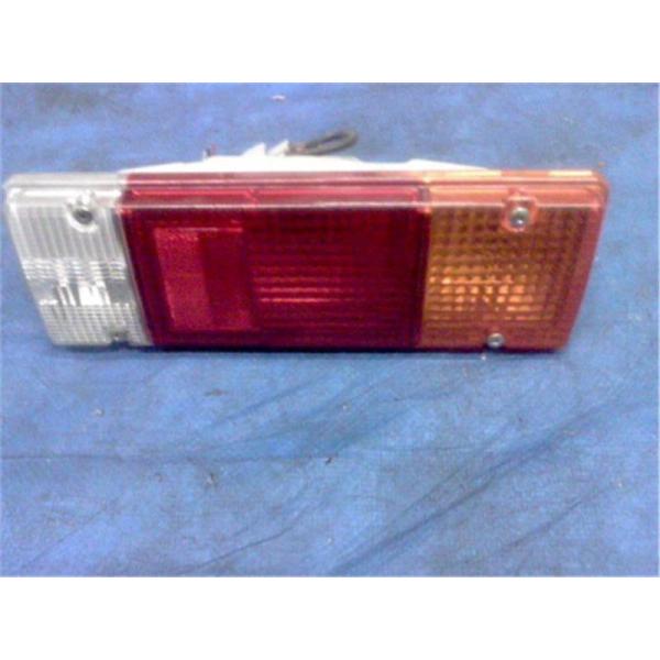 トヨタ 純正 ダイナ 《 XZU655 》 右テールランプ 81550-37260 P70100