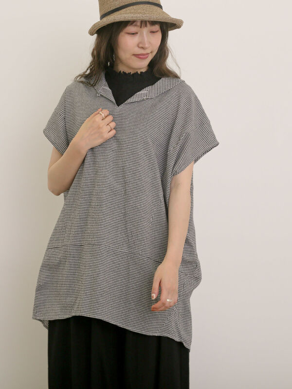 セール】 【接触冷感】スタンドネックシャーリングノースリーブ（オフ