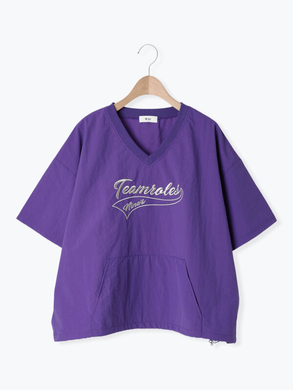 セール】 ロゴ刺繍Vネック布帛Tシャツ（オフホワイト/ネイビー