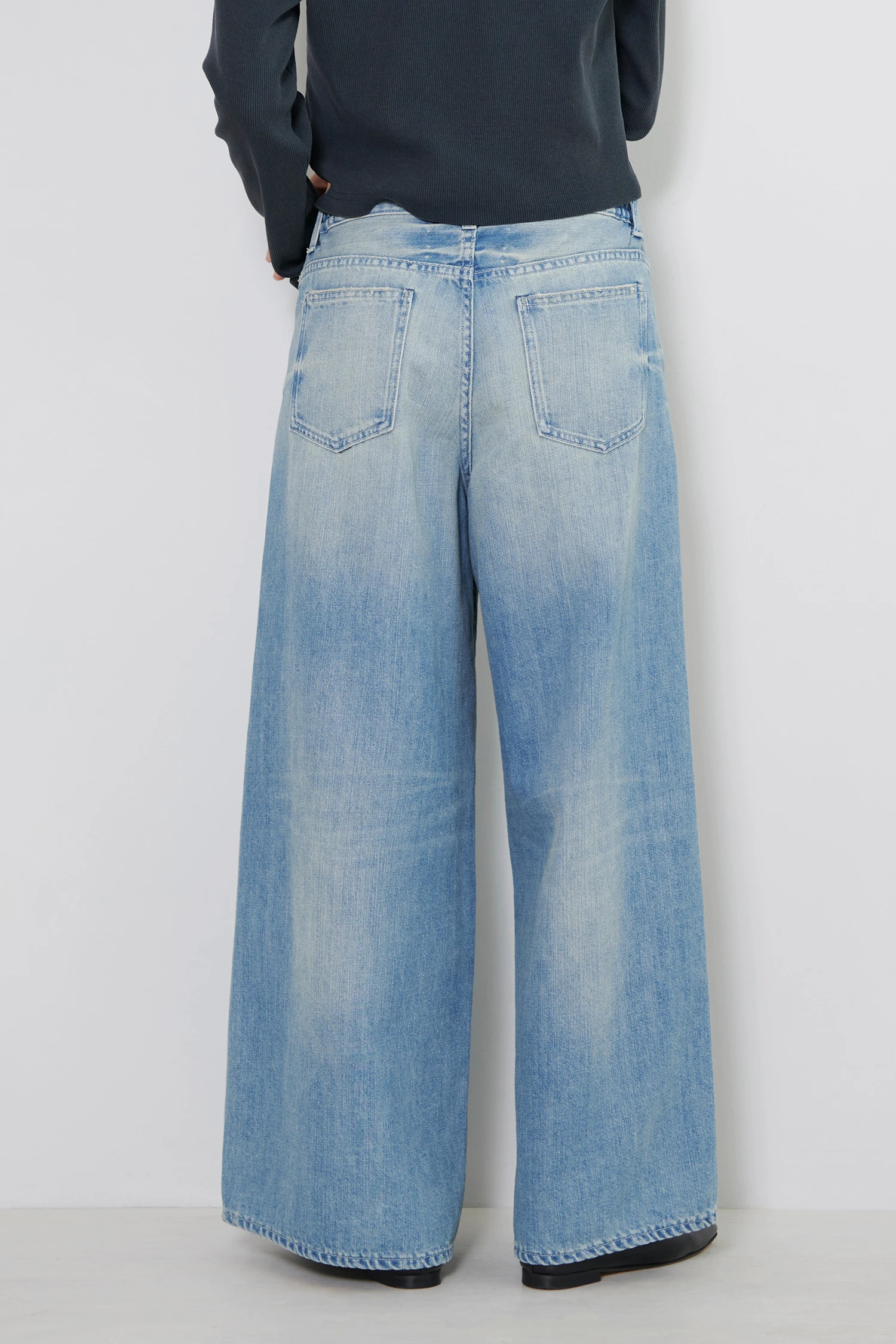 RED CARD TOKYO（レッドカード トーキョー）｜Phraseアイテムの詳細