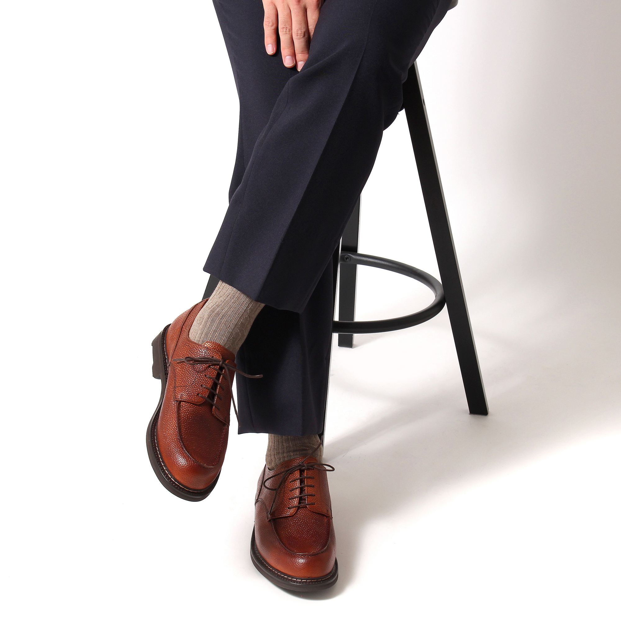 GENTIQUE ジェンティーク TRAVIS トラヴィス Uチップ E18234 R