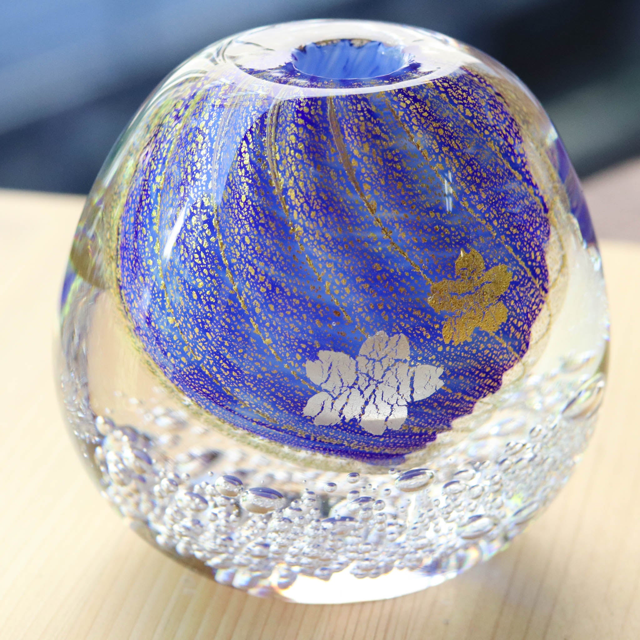 綾ガラス 一輪挿し | 月影の桜 | コバルトブルー | グラスアート黒木