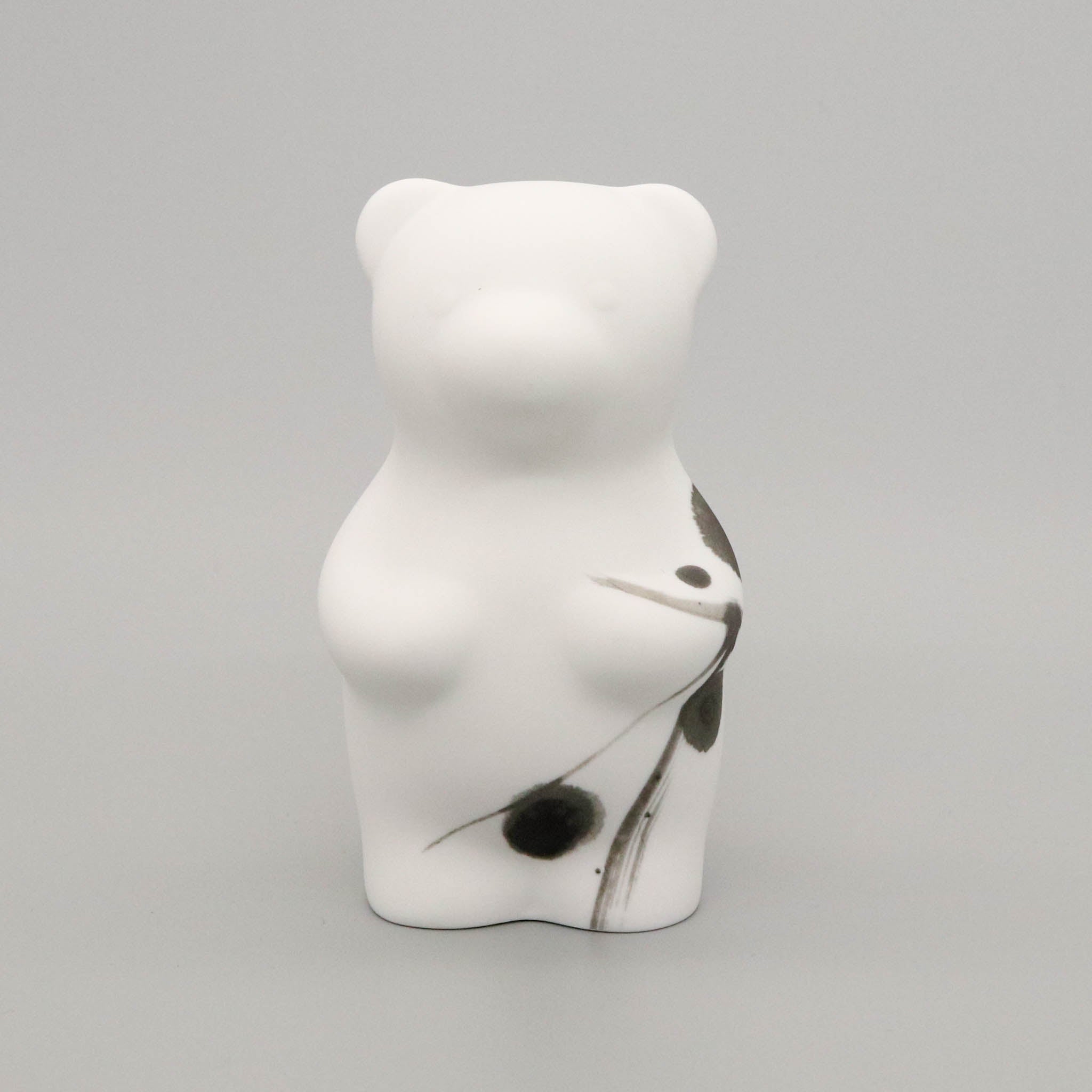 白色石のクマの置物 石彫の白クマ – zakka store towi