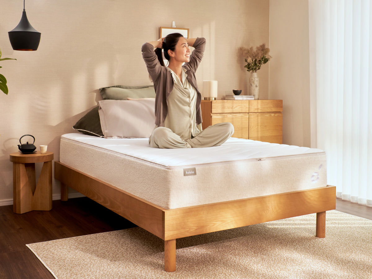 コアラアーバンベッドフレーム｜読書に最適なヘッドボード付き