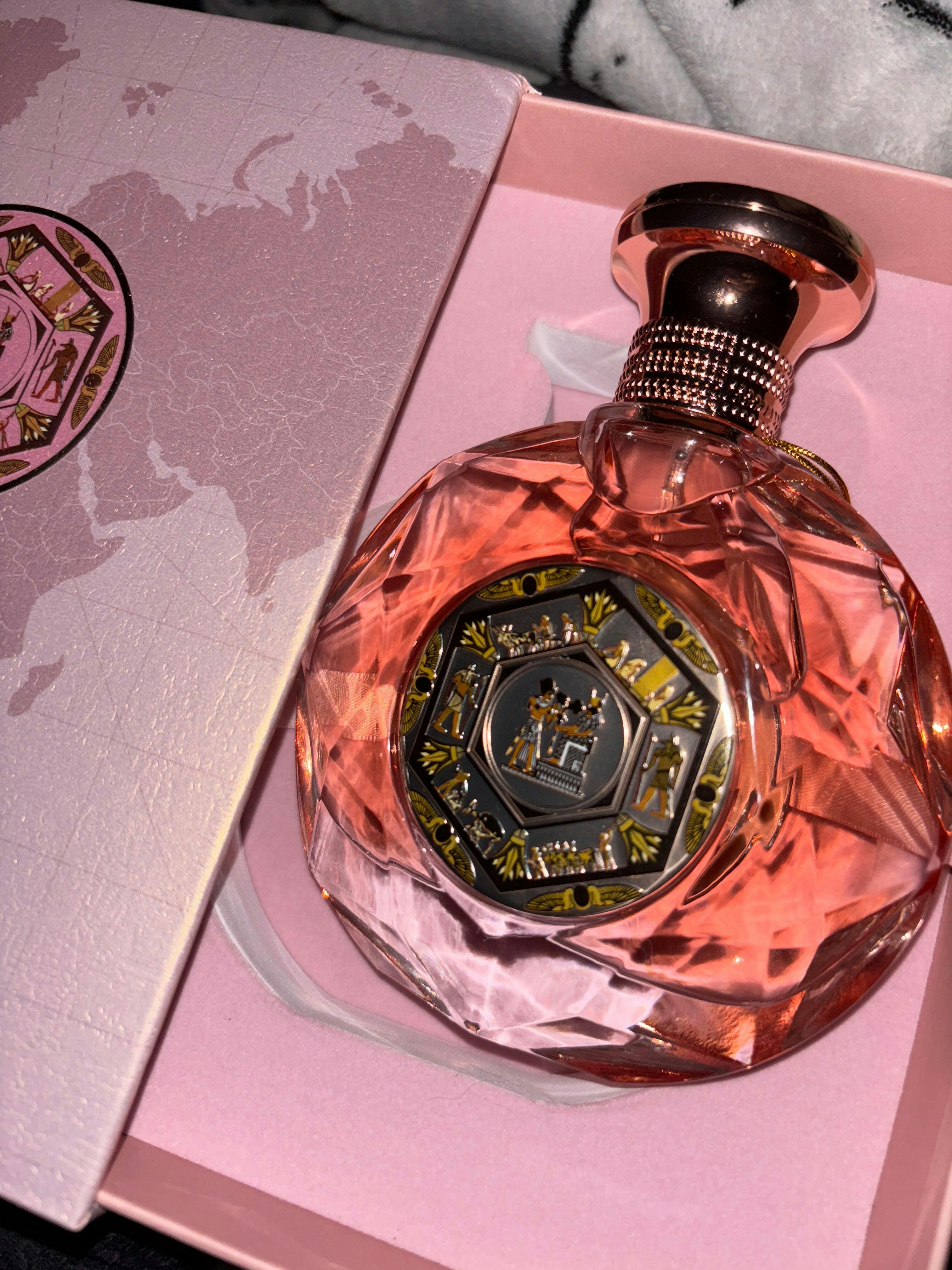 Cleopatra by Aurora Scents: Embrace the Timeless Elegance of the