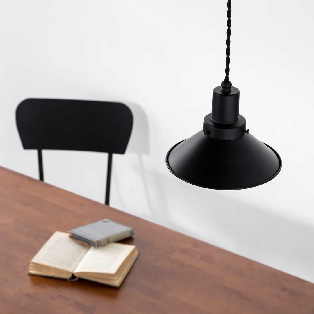 Matte Black Mini Shade Pendant Light – KANADEMONO