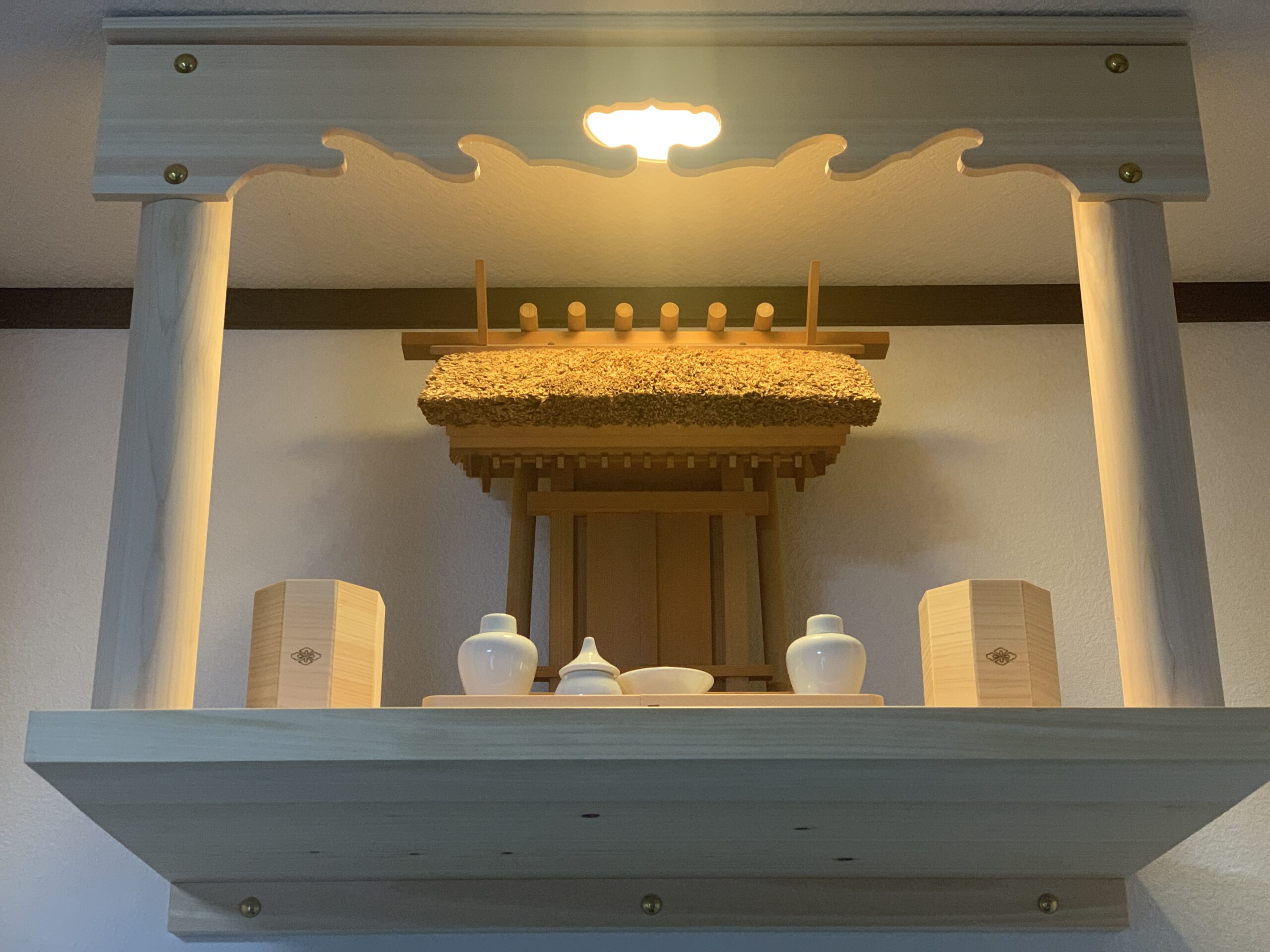 伊勢神宮の神棚と棚板セット価格表 | 神社・お寺の修理・修復・新築