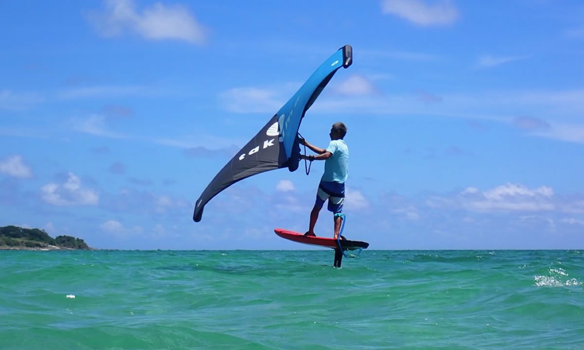 ウイングフォイル レッスン｜SUP ＆プライベートコテージ カーチバイ