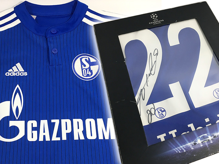 内田篤人 サイン入 ユニフォーム 買取りました – 買取goodDay