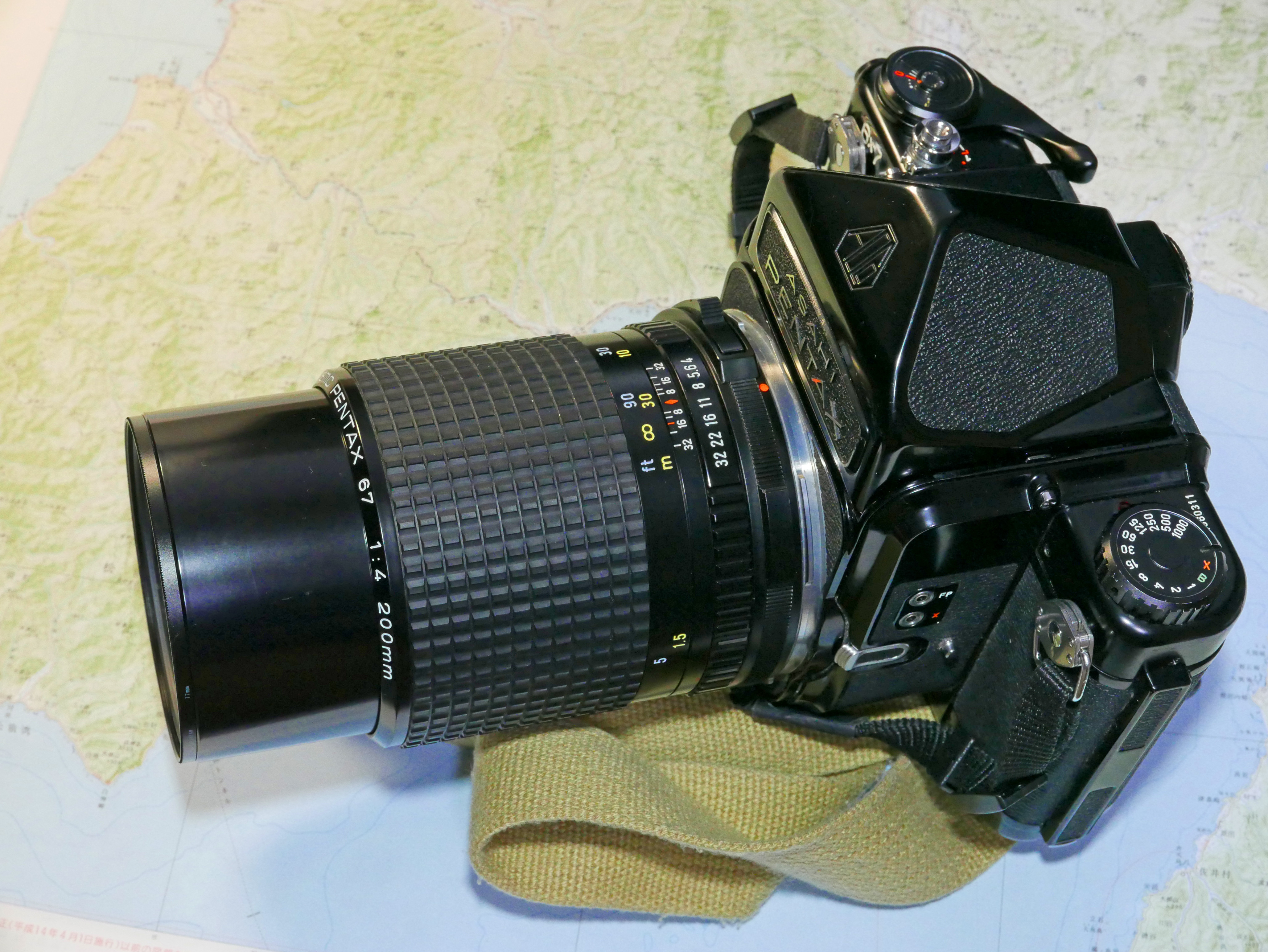 ペンタックス67と55mmF3.5、オレンジフィルターで撮るピーカン時の房総