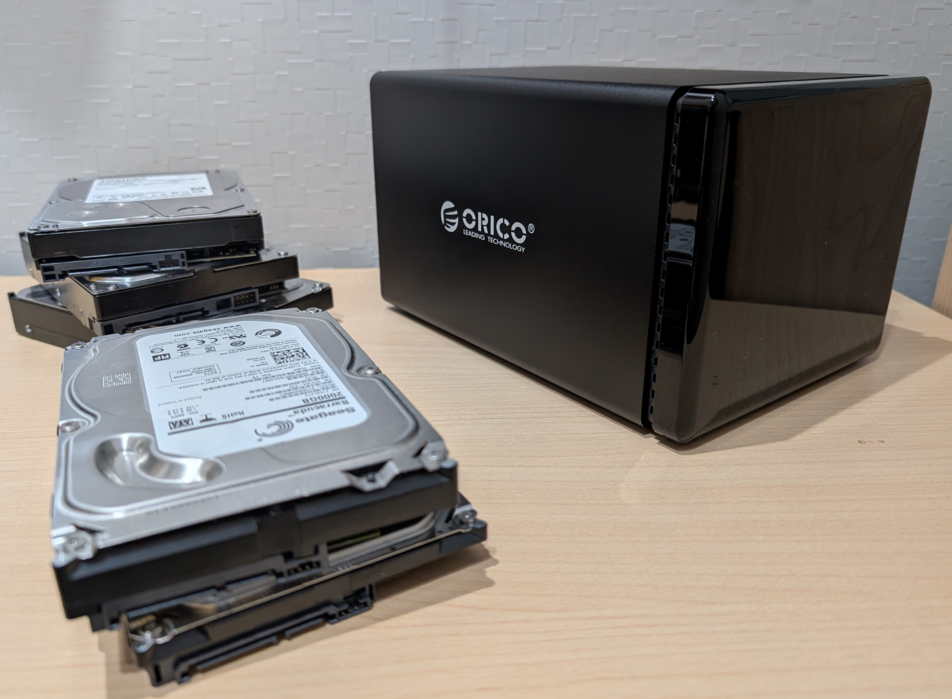 ORICOのHDD5台の多段USBケースを買った – ケイスケログ