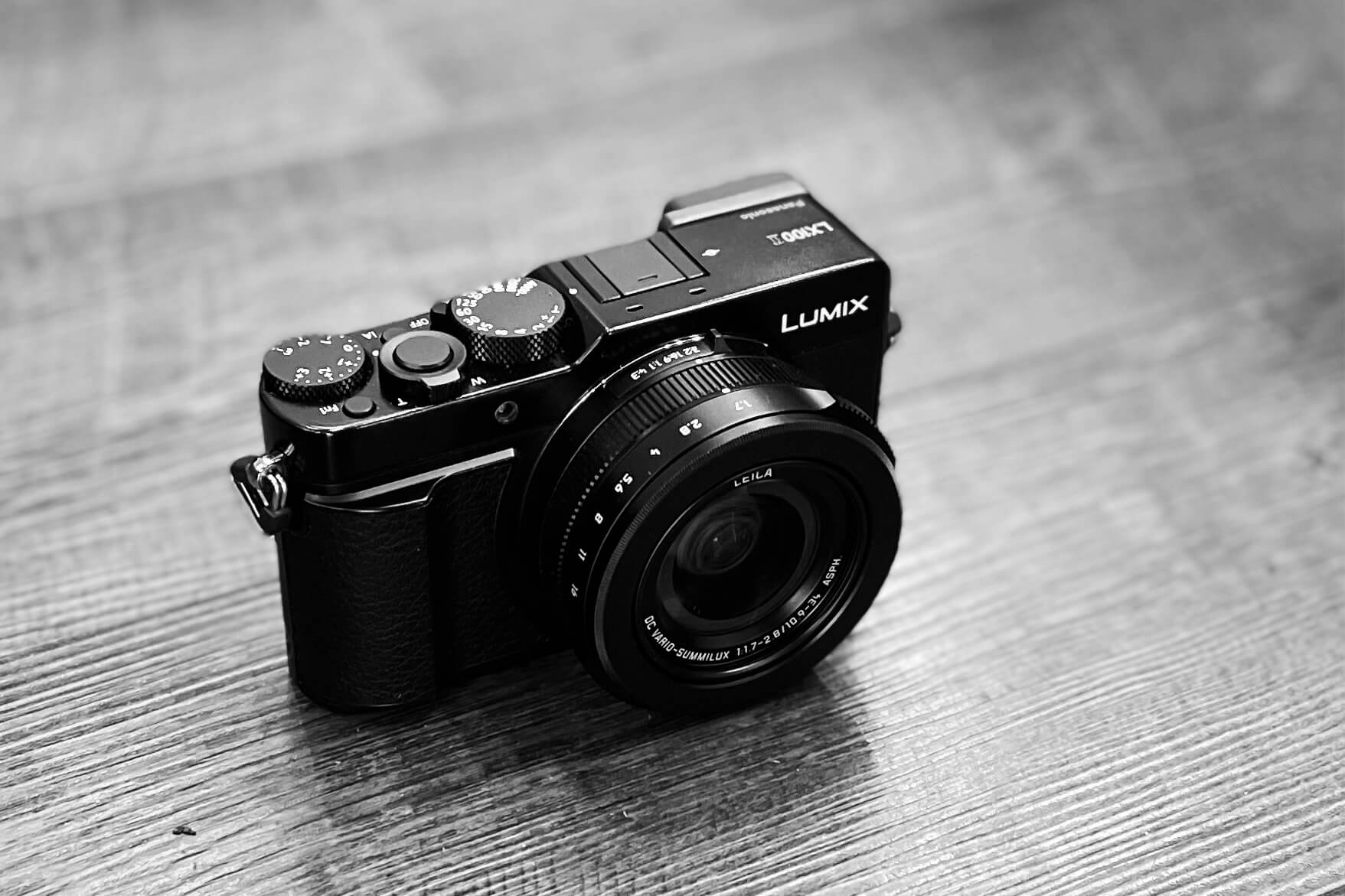 そのブラックペイントの艶にヤラれた、Lumix LX100 IIという存在