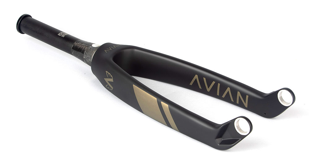 Avian Versus Tapered Carbon Fork 20mm dropout : Kickassbmx