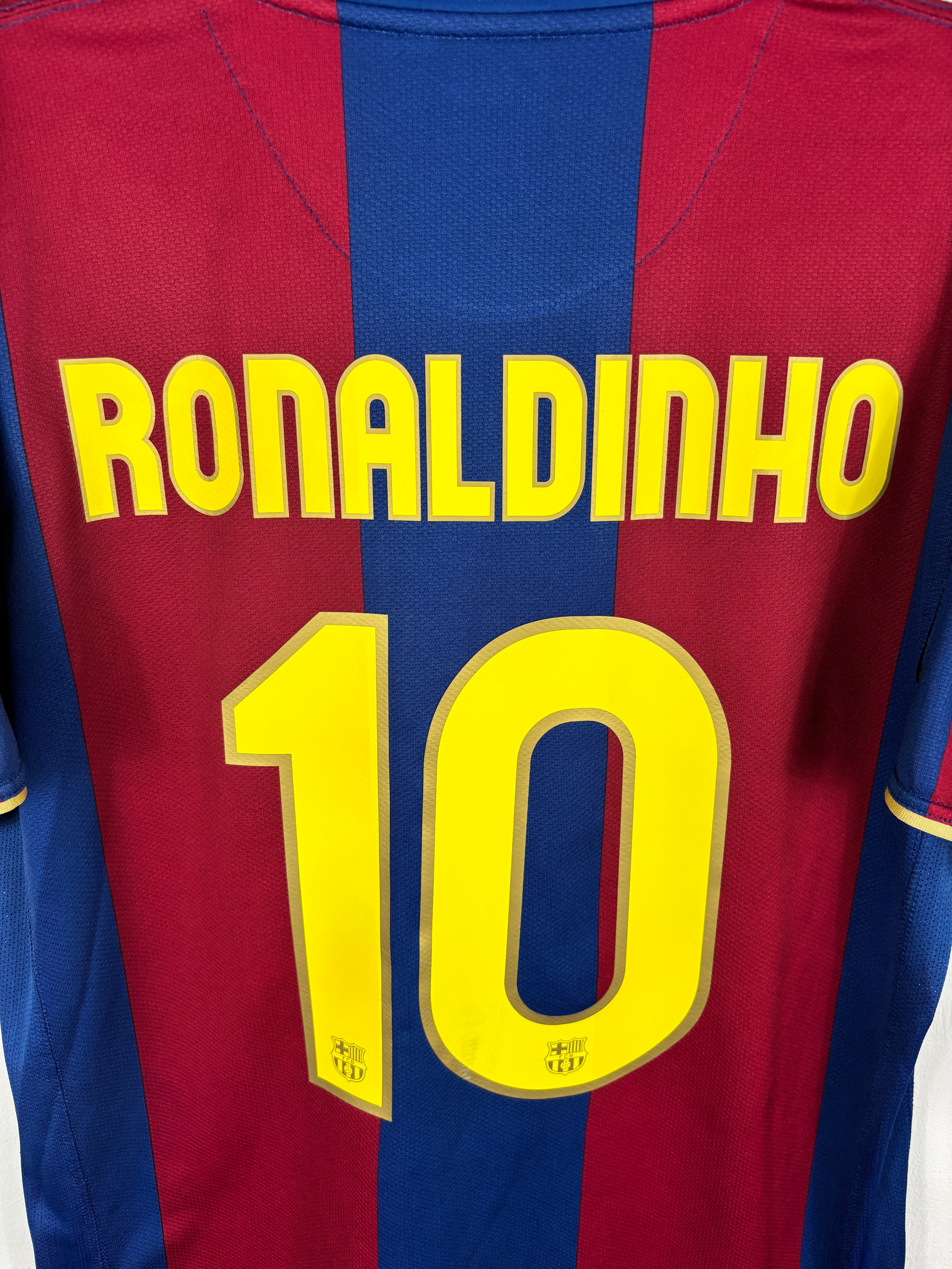 BARCELONA 2007/2008 RONALDINHO #10 HOME SHIRT (L) NIKE – Kick Off