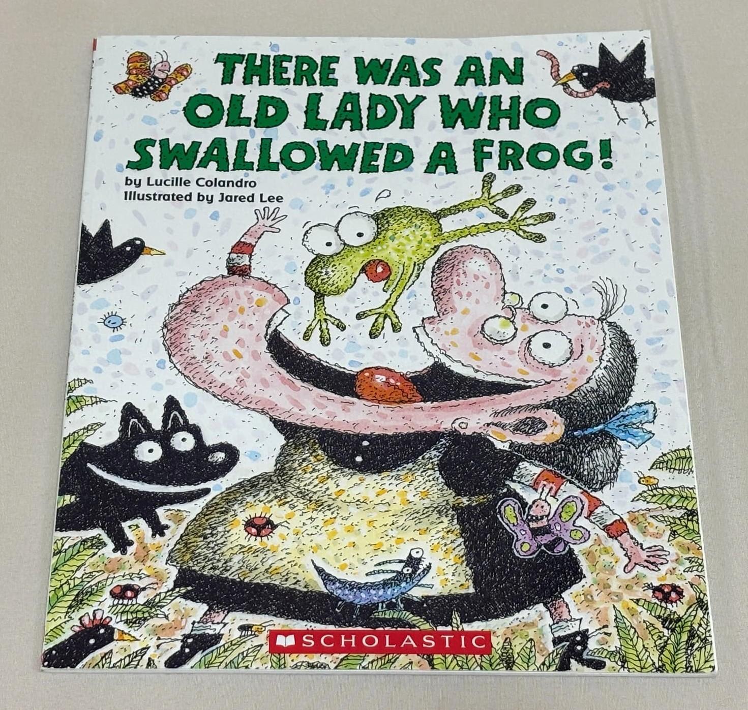 英語絵本】There Was an Old Lady Who Swallowed a Frog!｜春・庭