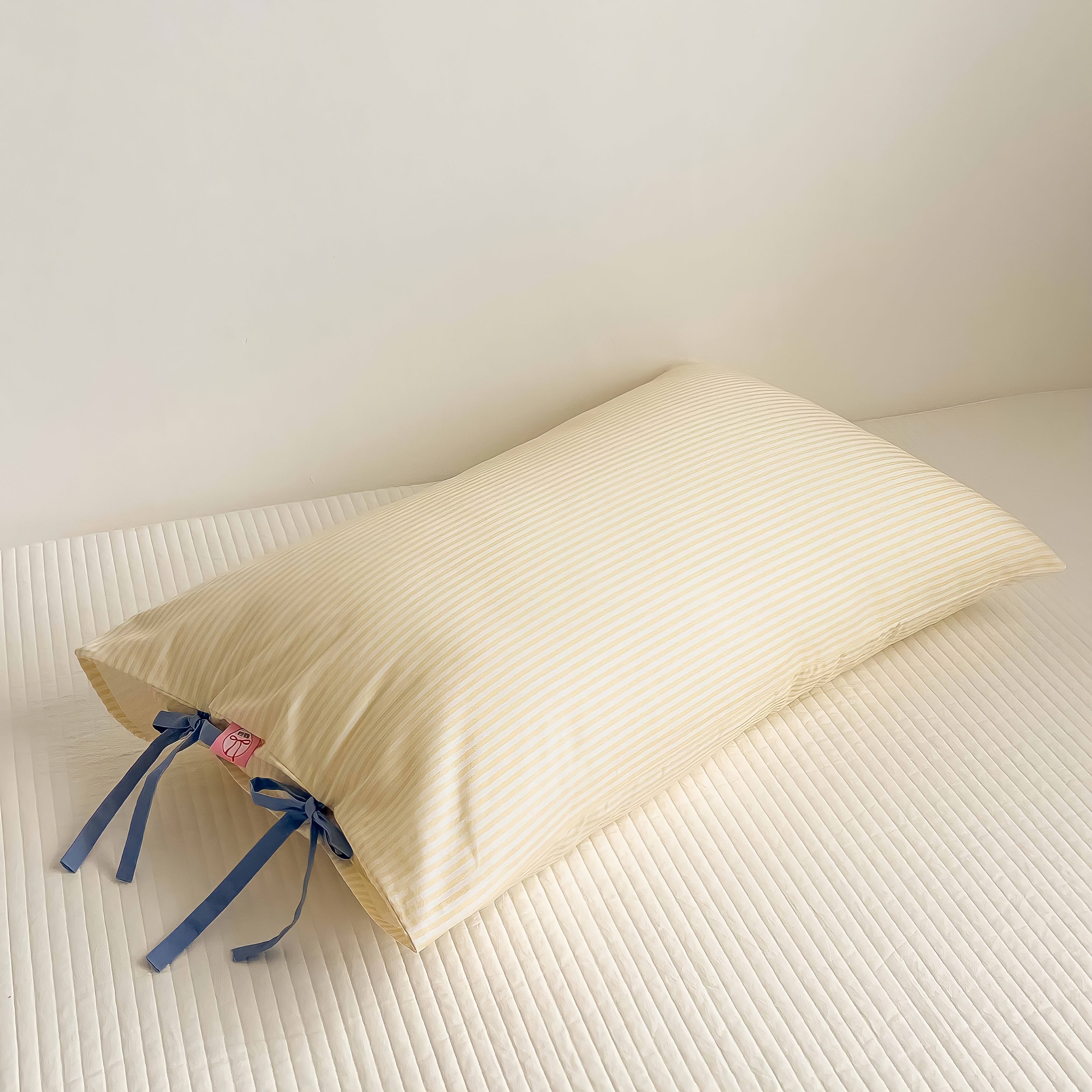 ガーリーリボンストライプ枕カバー – kocol