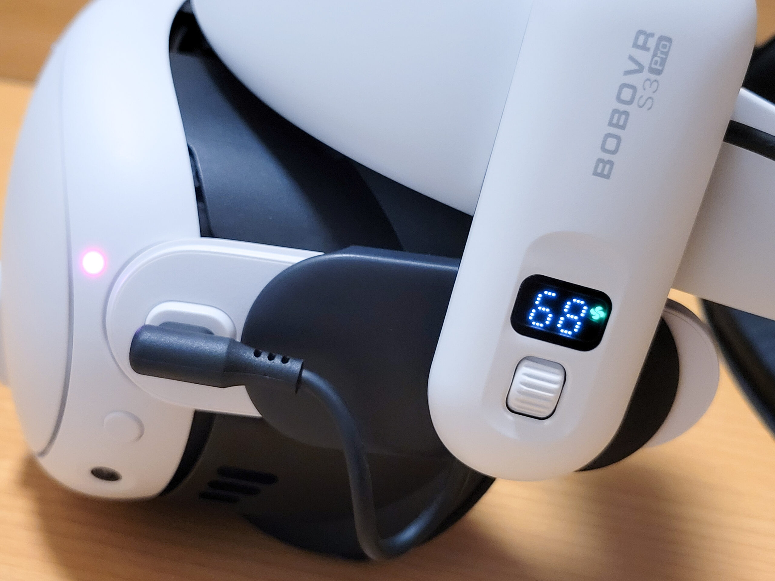 Quest 3ユーザーに大人気！VRを無限に遊べちゃう大容量バッテリー