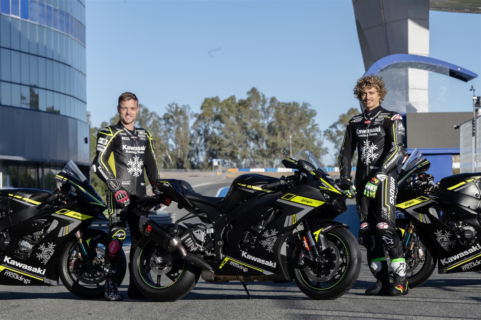 2024年モデルのNinja ZX-10RR Winter Test Limited Editionが発表され