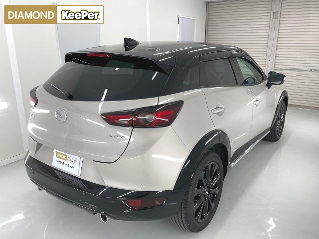 マツダ・CX-3】深いツヤを生むダイヤモンドキーパー施工と車内清掃で