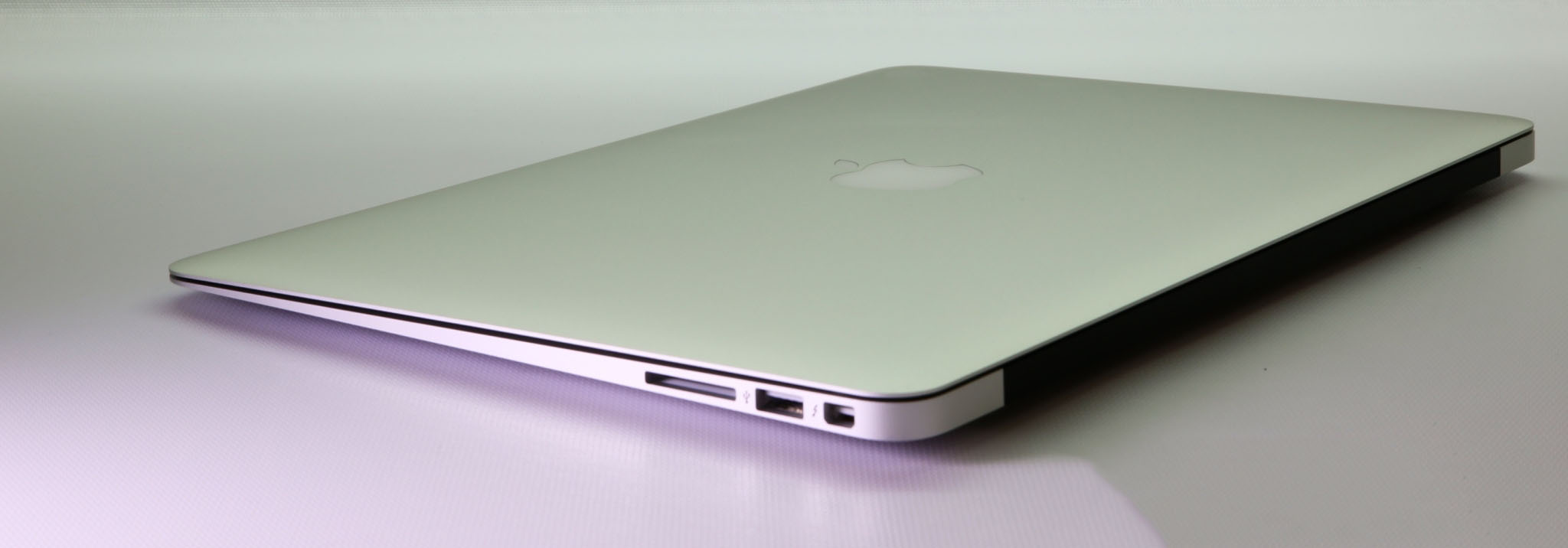 Apple MacBook Air 13 (Mid-2012) - スペック、テスト、価格
