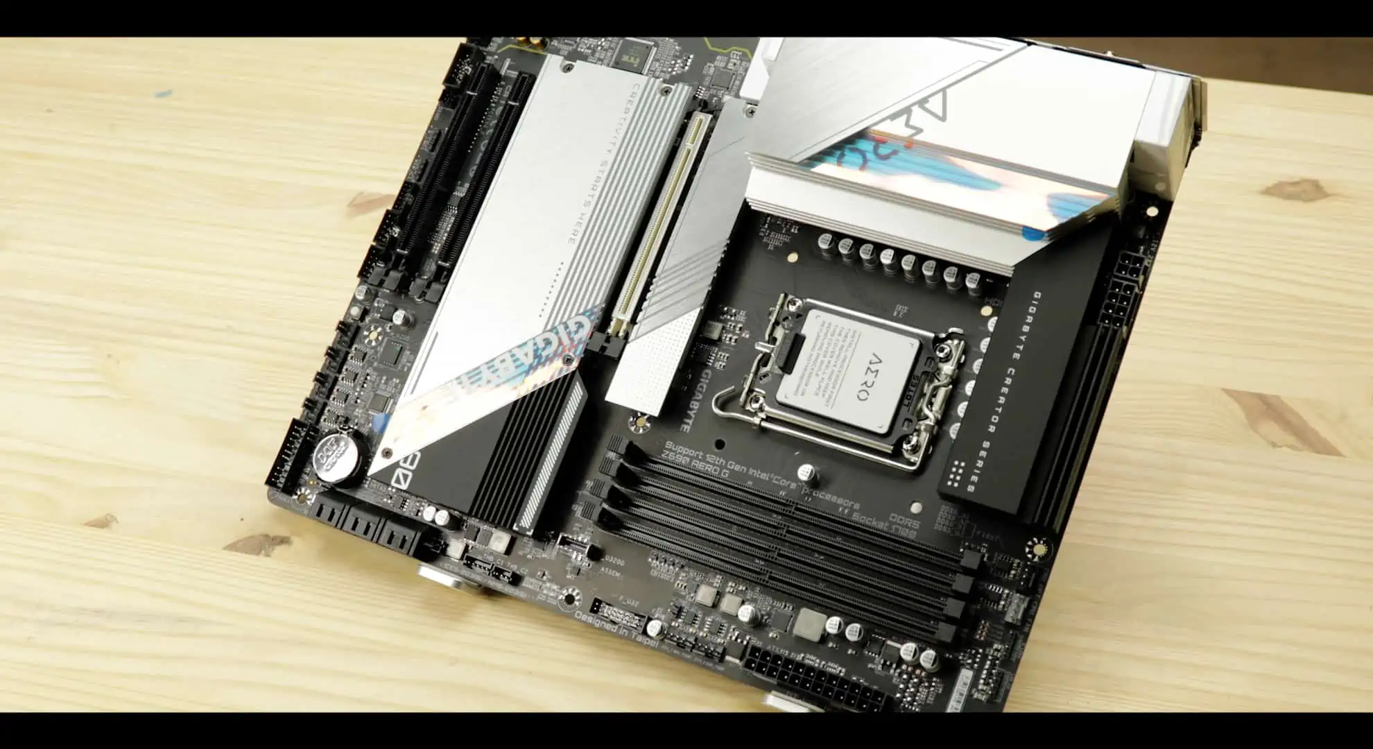 Gigabyte Z690 AERO G – Laurent's Choice