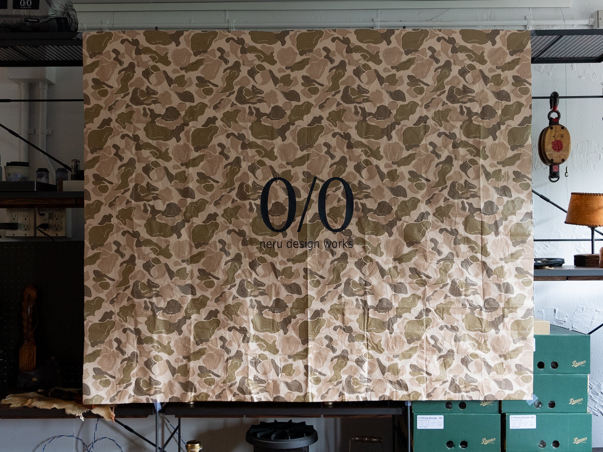 TOPOカモ レジャーシート– LOG