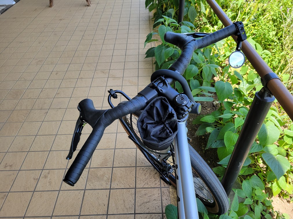 ドロップハンドルの自転車を簡単にフラットバー仕様に変えてくれる