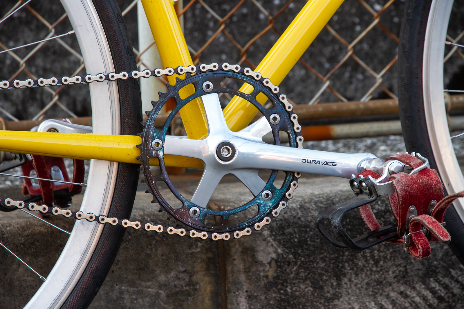 SHIMANO* dura-ace track BB (octalink) - BLUE LUG ONLINE STORE