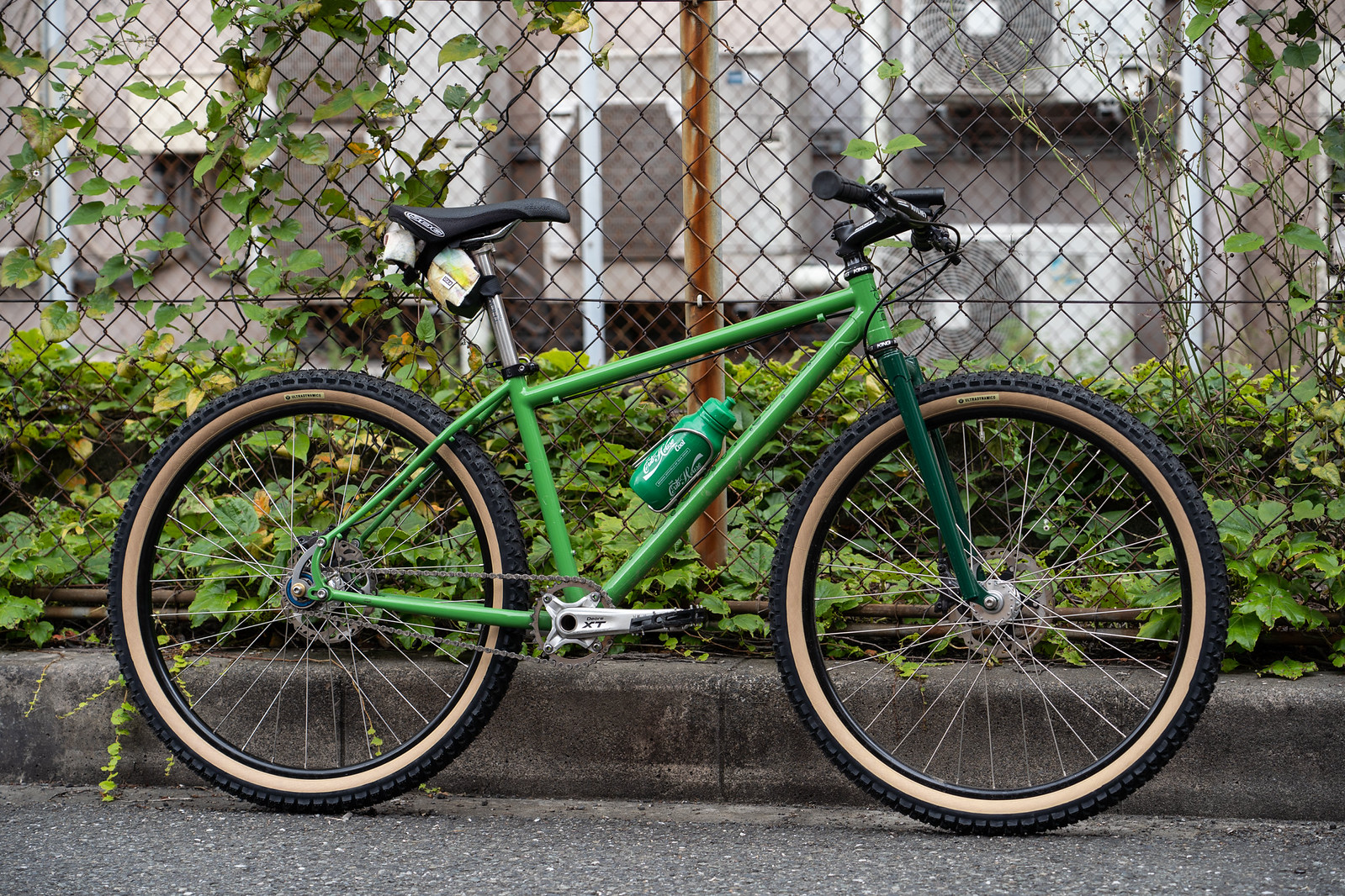 ULTRADYNAMICO /MARS TIRE - BLUE LUG BLOG | 自転車店 ブルーラグ