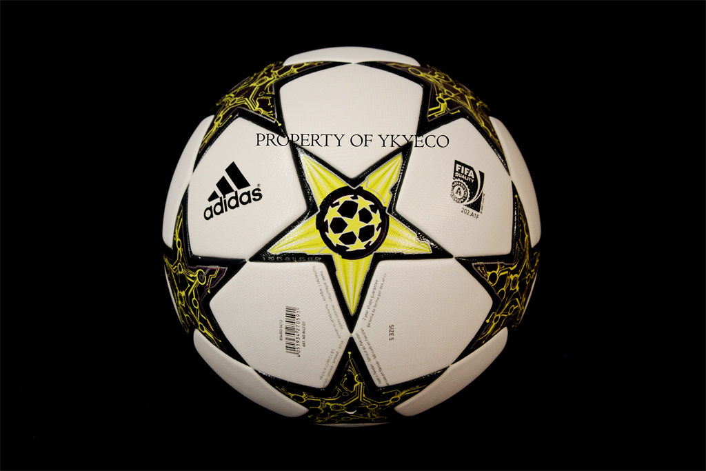 UEFA CHAMPIONS LEAGUE FINALE 12 2012-13 ADIDAS MATCH BALL … | Flickr