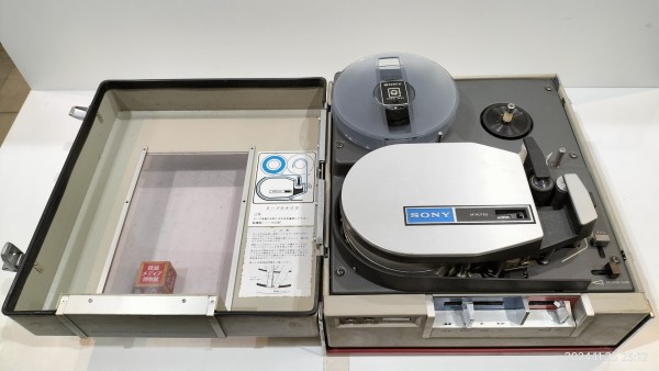 1969/昭和44/SONY/AV-3500/ビデオコーダー/カメラ部はAVC-3500/1971