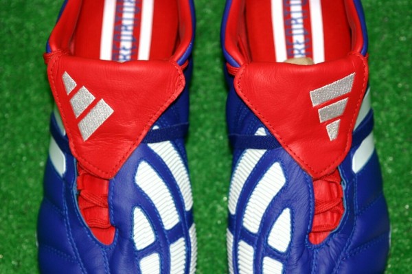 アディダス 復刻版プレデターマニアFG ジャパンブルー 機能性まとめ