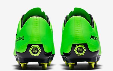 アンチクロッグトラクション】 NIKE マーキュリアルヴェイパー11 SG
