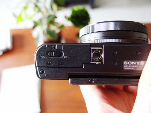 デジカメ「SONY RX100M3」開封の儀（各部外観の詳細と付属品と軽く撮影
