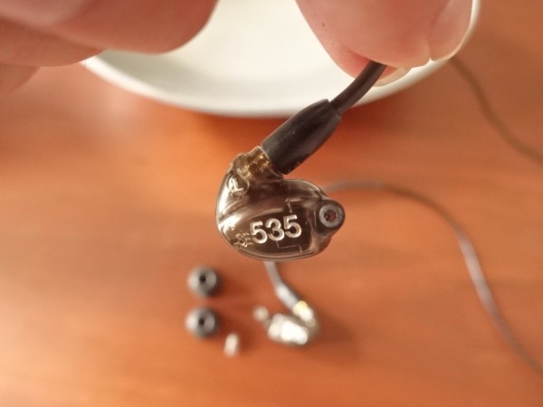 SHUREイヤホンの修理] SEシリーズのノズルが折れたので個人で修理しま