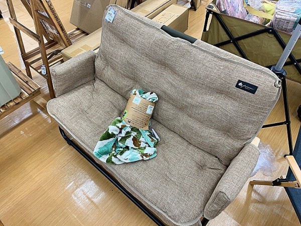 ロゴス（LOGOS）glamorous BASIC 折りたたみソファ カバー付き 楽天