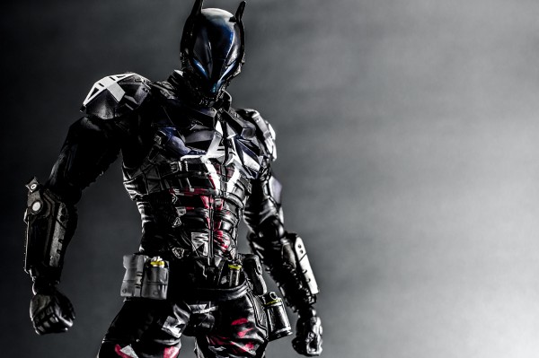 スクウェア・エニックス PLAY ARTS改 アーカム・ナイト レビュー