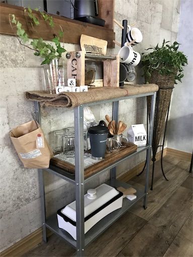 屋外もOK！IKEAの多機能スチールラック ヒュッリスが超お買い得