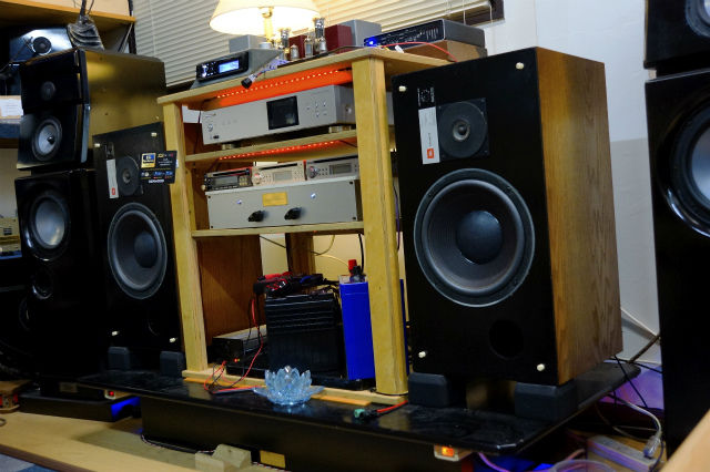 JBL L26 Decadeのエッジ交換 : 我楽音 響のCUT&TRY