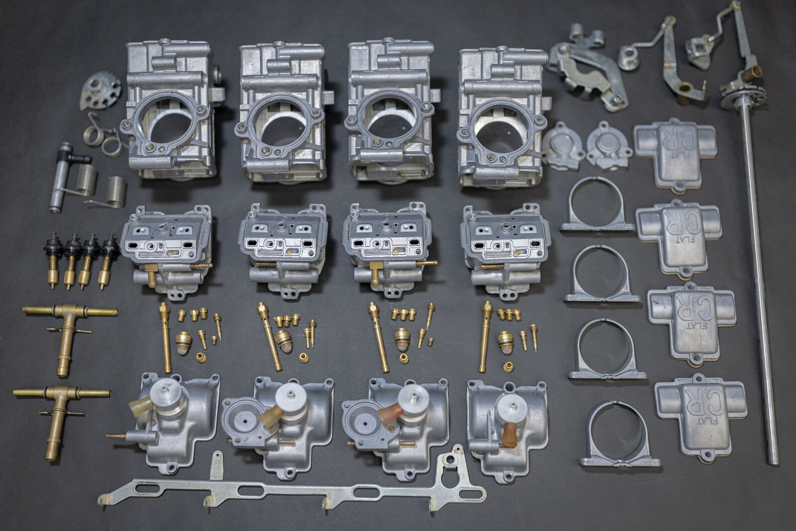 FCRキャブレターのご先祖様救済 : SECRET BASE RACING